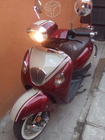 Motoneta Vento 150cc Street Rod -14