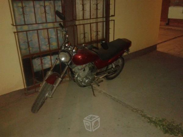 Motocicleta 250cc -97