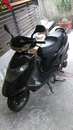 Moto italika 125 cc -12