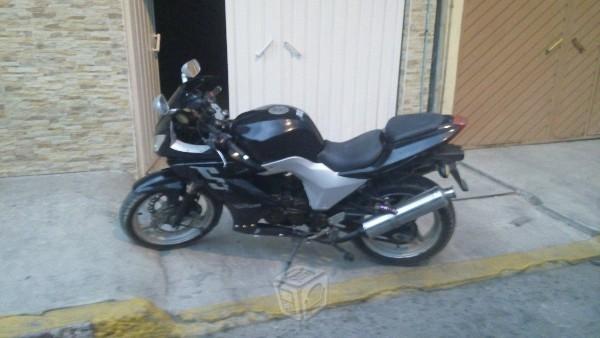 Cambio o vendo moto dinamo -11