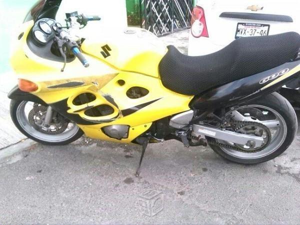 Vendo moto susuki -05