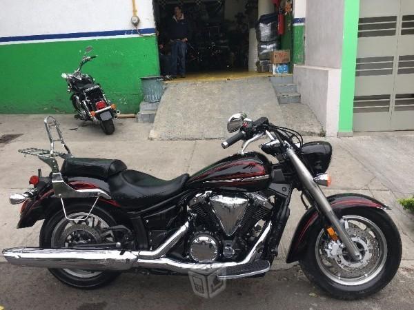 Yamaha vstar 1300 impecable titulo limpio checa -09