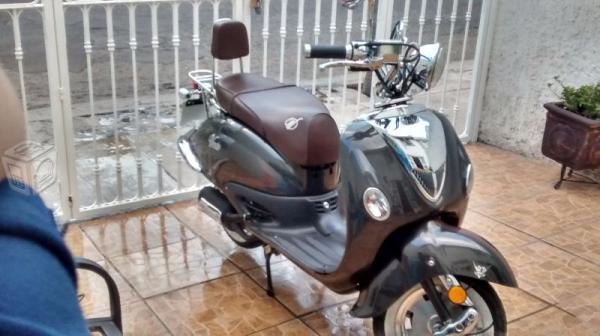 Doy a cuenta por automovil mi Vento 150cc -15