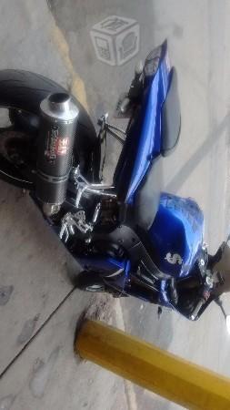 Moto R6 excelente -05