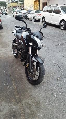 Pulsar 200 ns IMPECABLE -15