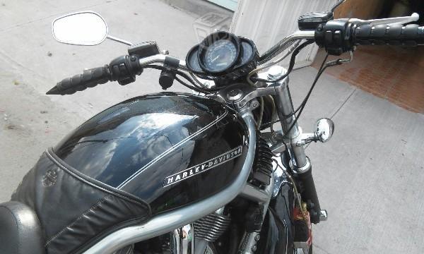 Harley Davidson V roaf nigth -09