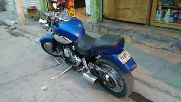 Moto tipo choper 250 -06