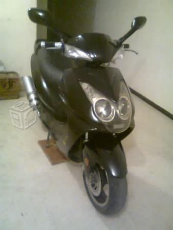 Motoneta 125cc italika -08