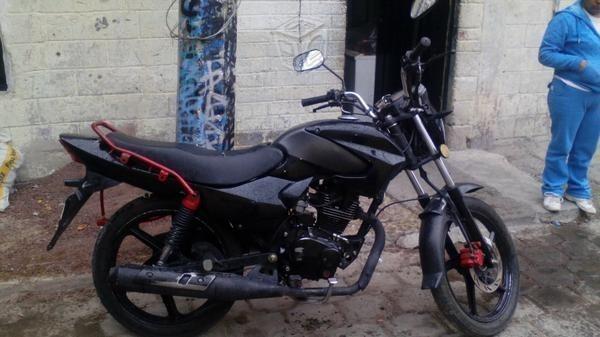 Vendo moto italika ft 150cc