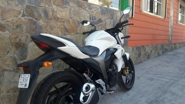 Moto suzuki gixxer -15