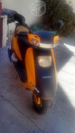 Motoneta italika 125cc excelente estado -11