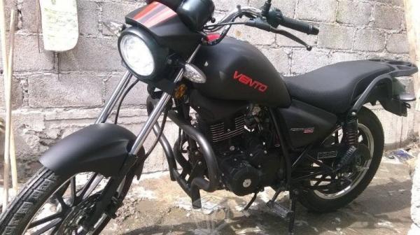 Moto vento Rebellian -16