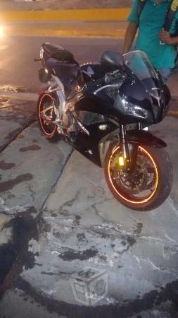 Honda CBR 600Rr, bonita -07