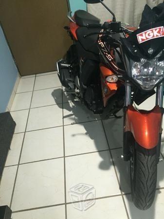 Fz-s 2.0 casi nueva -16