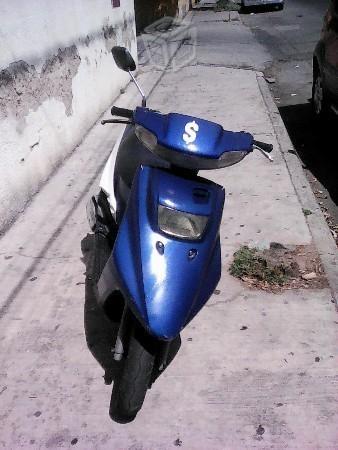Motocicleta Yamaha -03
