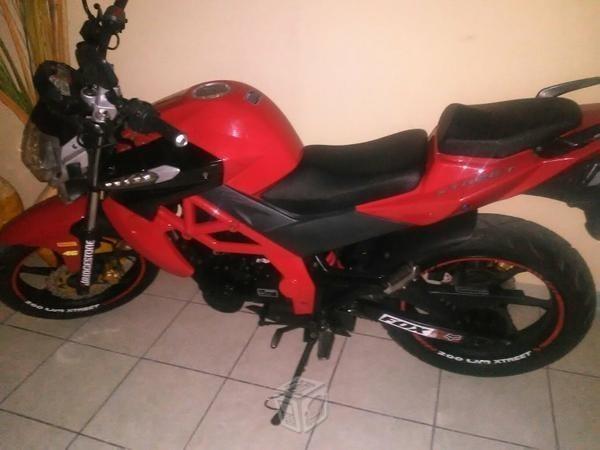 UM Vento xtreet 180cc p/cambio -14