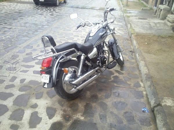 Moto excelente trato -13