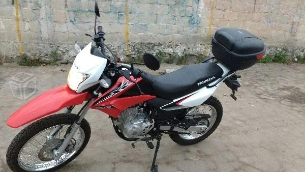 Motocicleta xr 150 -16