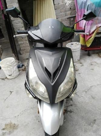 Motocicleta Vento Phantom -13
