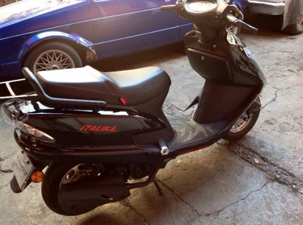 MOTONETA ITALIKA 125cc COMPLETAMENTE NUEVA -14