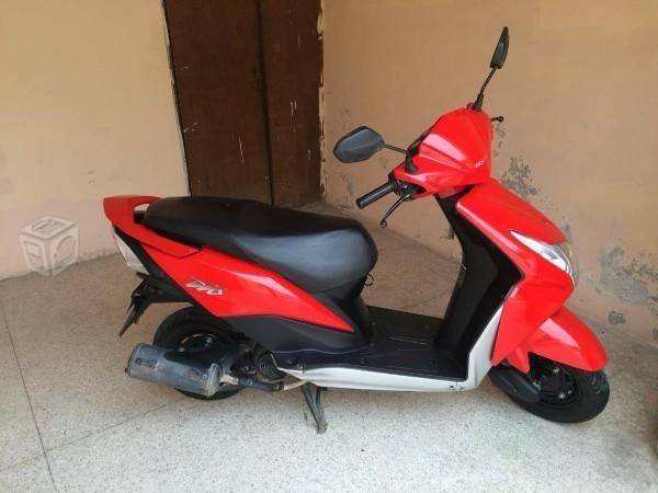 Motoneta Honda Dio 110cc -13