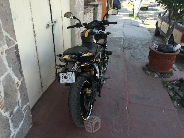 Pulsar ns 200 en excelente estado fac/ original -15