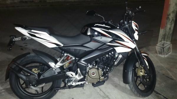 Moto pulsar 200 -15