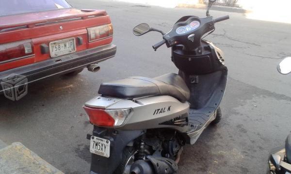 Motoneta ds 150 cc hacepto pantalla a cta4 -13