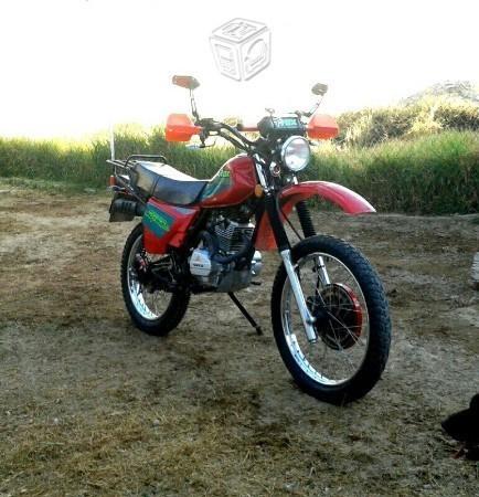 Moto doble propósito 125cc tipo cross