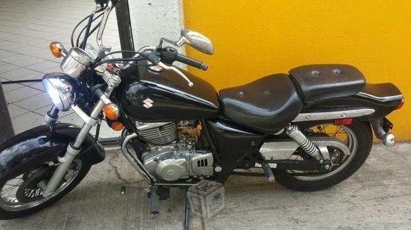 Suzuki gz250 v/c -08