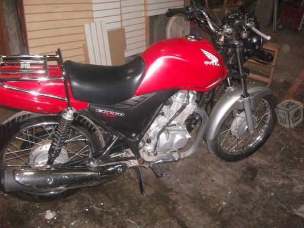 Motocicleta Honda cargo -14