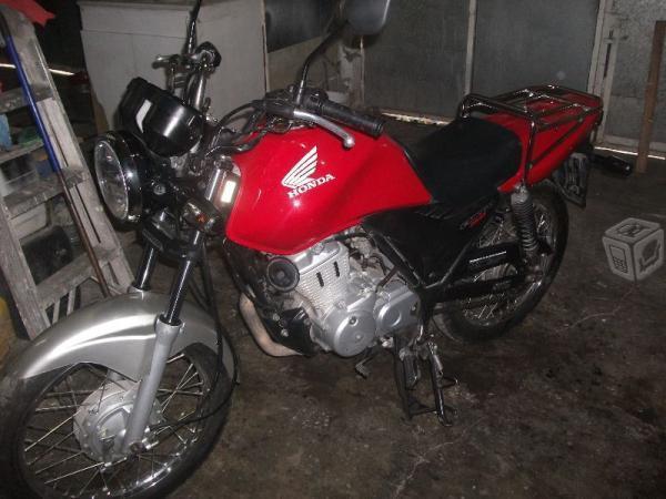Motocicleta Honda cargo -14