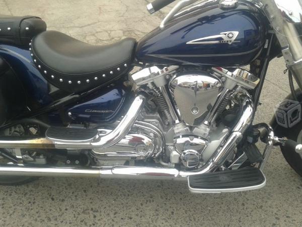 Yamaha v star 1700 cc. como nueva todo pagado -08