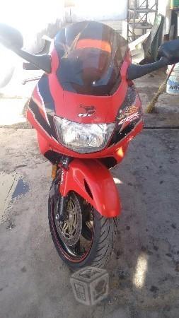 Honda cbr 600r recien llegada -98