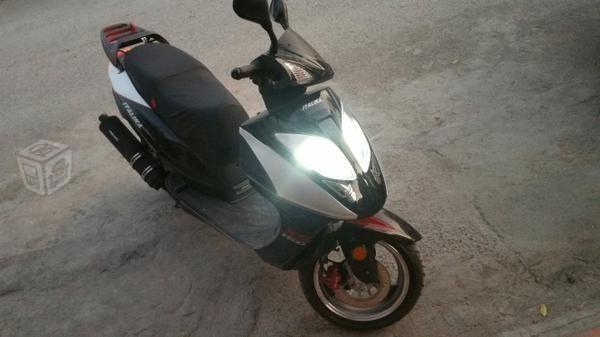 Moto italika 150cc -16