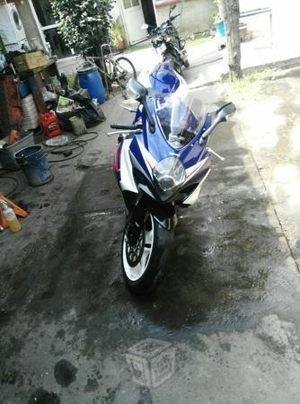 Suzuki gsxr 1000 -08