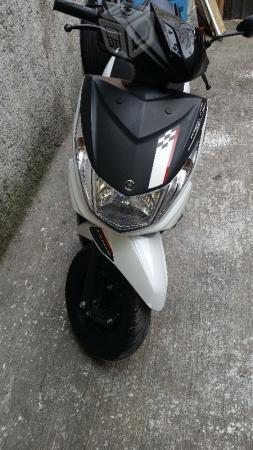 MOTONETA YAMAHA 115cc -14