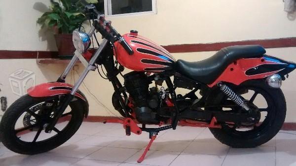 Hermosa chopper 150cc, funciona perfectamente -78