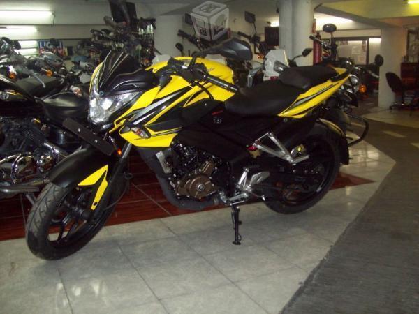 Pulsar200 NS edicion especial -16