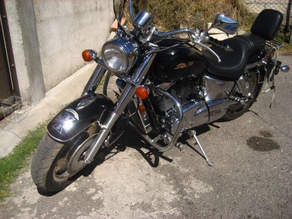 Motocicleta honda shadow sabre 1100cc. v/c -05