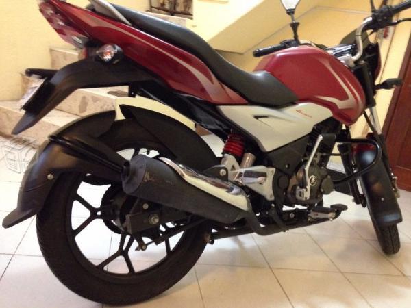 MOTO BAJAJ DISCOVER 125cc COMO NUEVA EMPLACADA 15 -15