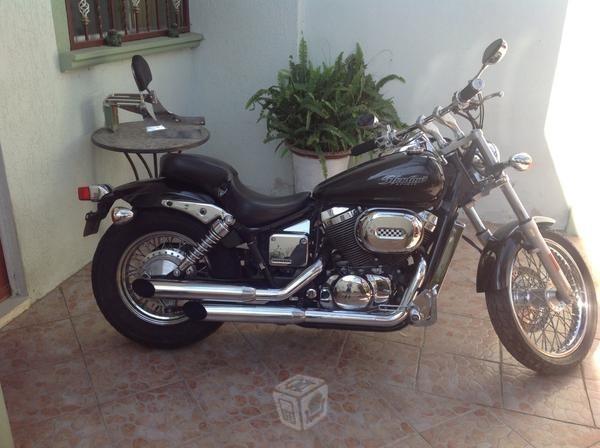 Moto Shadow 750cc. -06