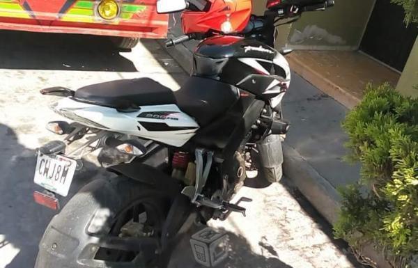 Pulsar 200 NS -15