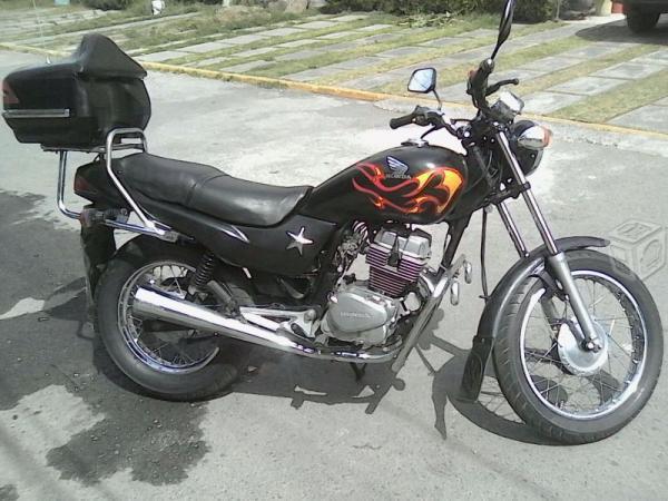 Honda CB250 nighthawk -04