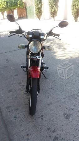 Motocicleta estandar -12