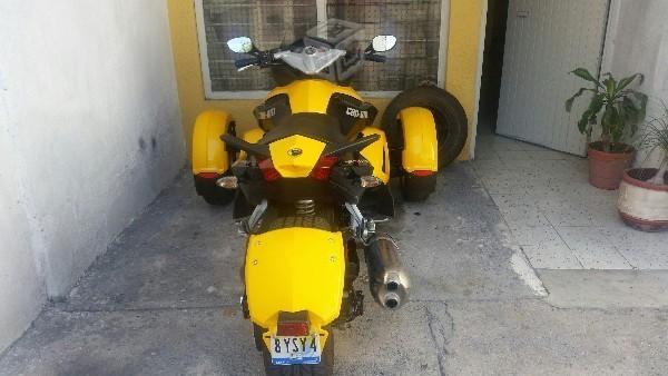 Can am spyder como nueva P/c -08