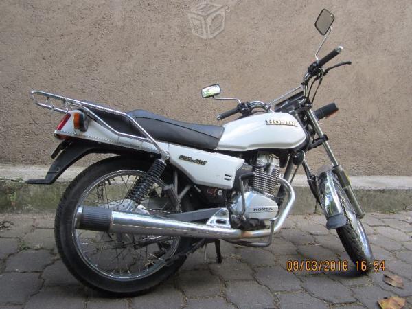 Motocicleta HONDA CGL125 TOOL blanc casinueva -13