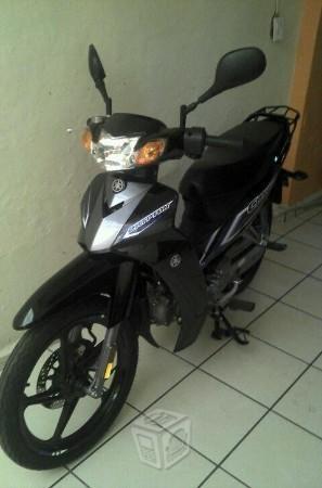 Excelente CRIPTON yamaha -15