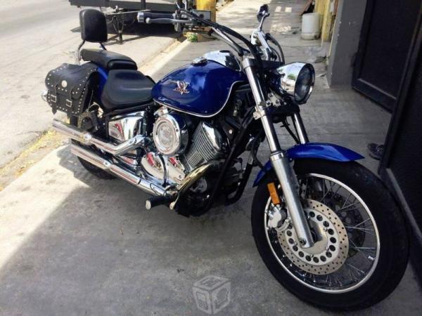 Yamaha v-star 1100 -04