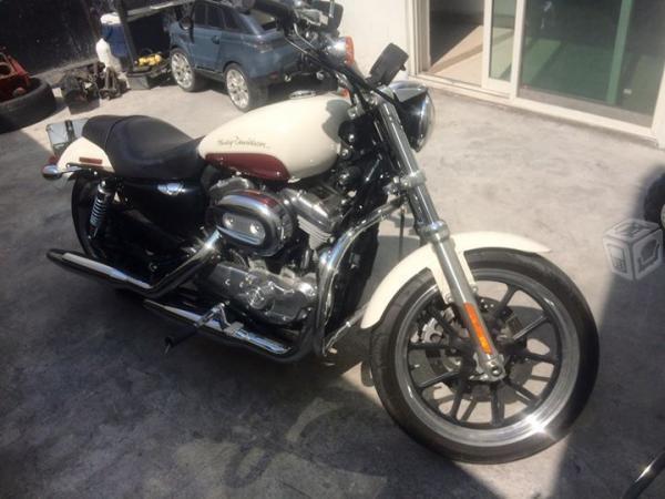 Harley Davidson 883 -12